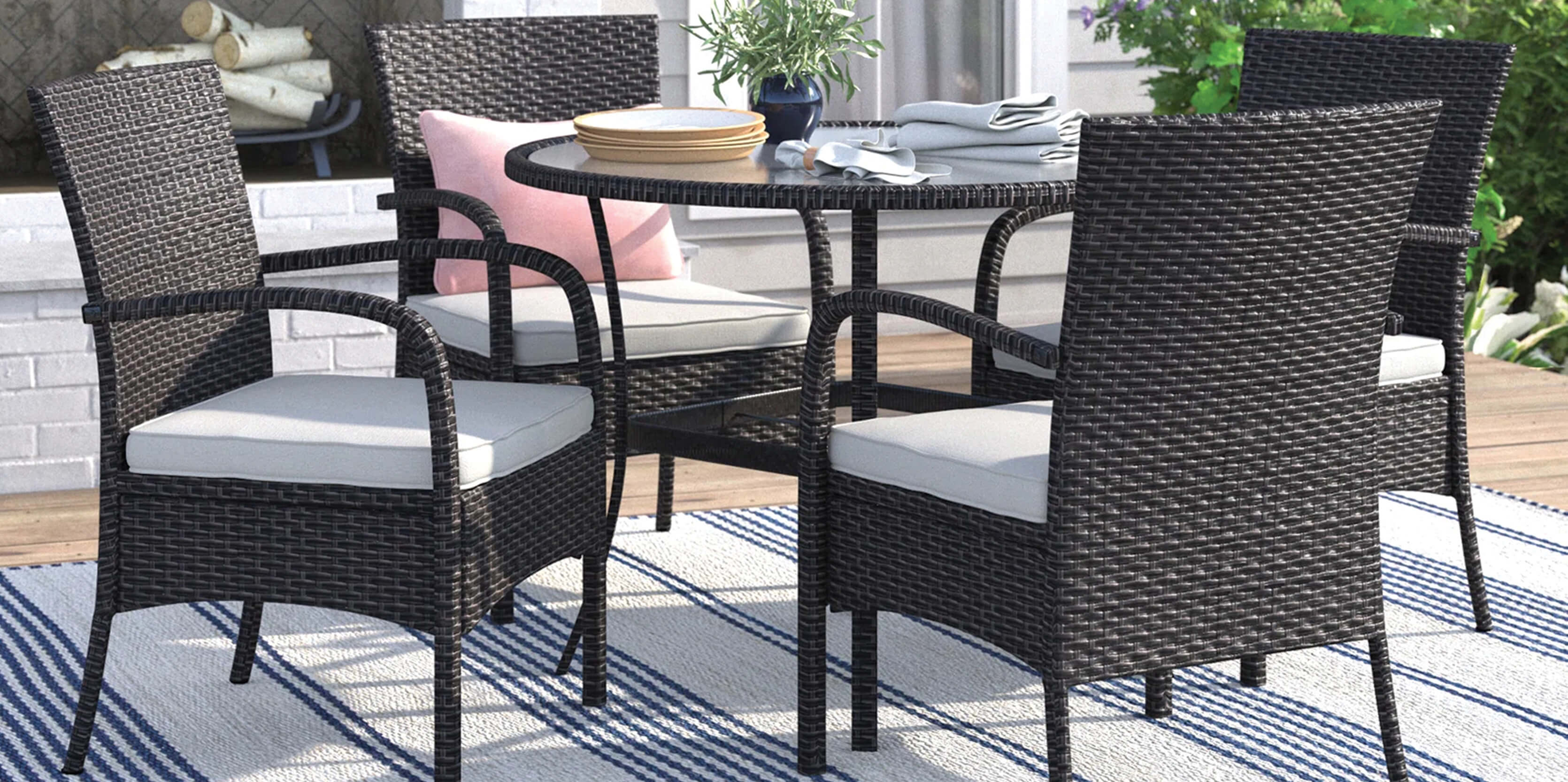 Patio outdoor set.